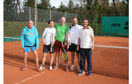 L'équipe hommes compétition du club: